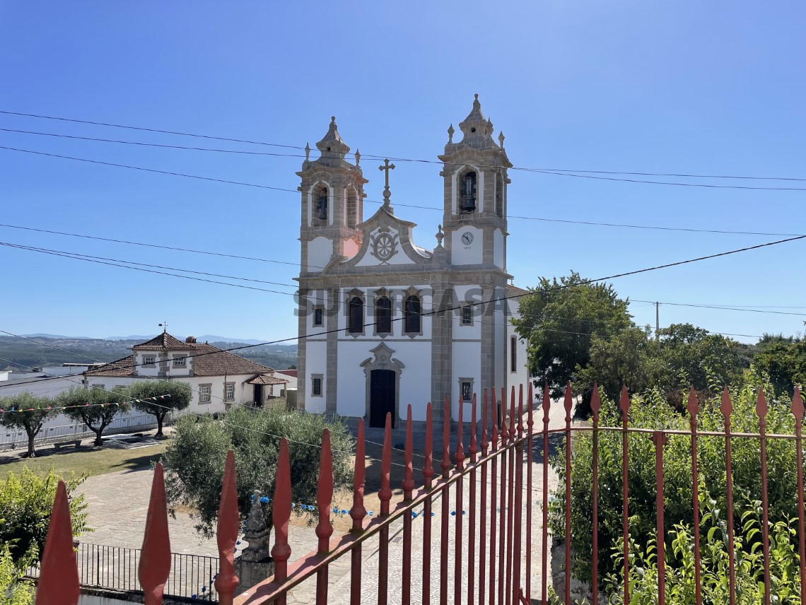 99 - Vista para a Igreja