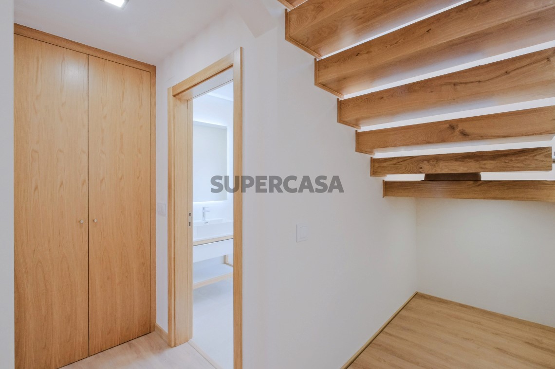 Haus 4 Zimmer Triplex verkaufen auf Rua das Flores