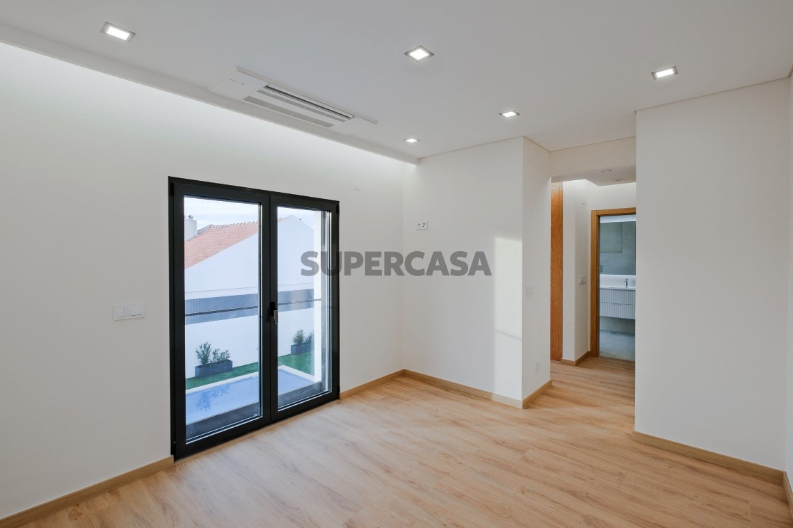 Haus 4 Zimmer Triplex verkaufen auf Rua das Flores