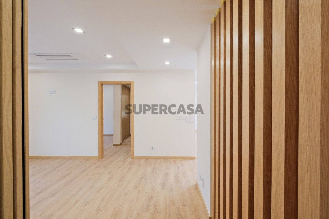 Haus 4 Zimmer Triplex verkaufen auf Rua das Flores