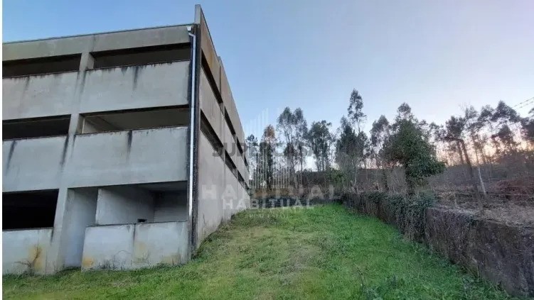 Prédio à venda em Galegos (Santa Maria)