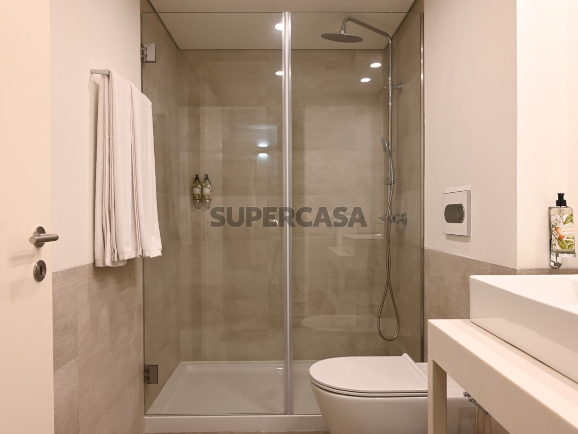 Comprar apartamento Porto investimento | Fervença Palace Cluttons Lisboa_vistas