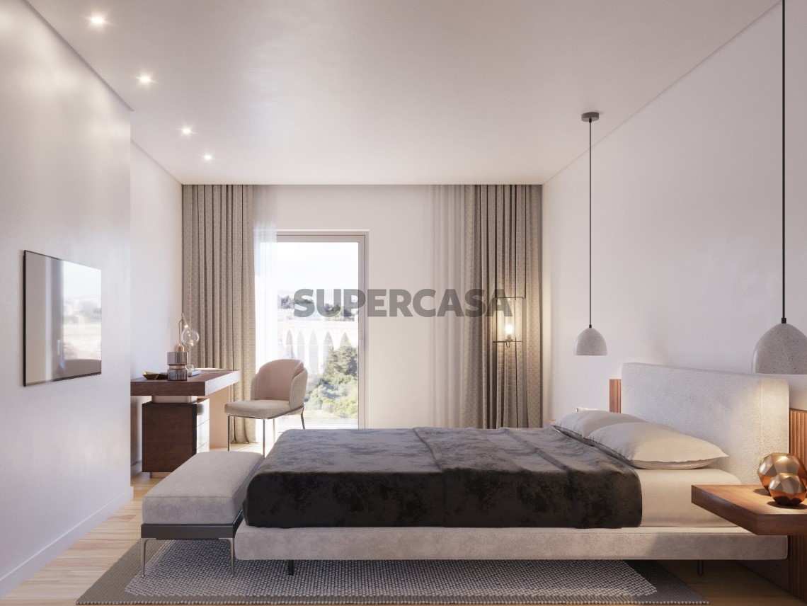 Venda-Apartamento-varanda-garagem-Campolide-Cluttons-3D-Piso 3 quarto1