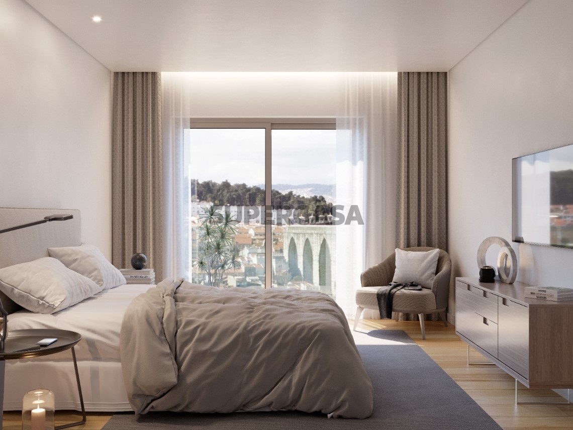 Venda-Apartamento-varanda-garagem-Campolide-Cluttons-3D-piso 5 e 6 quarto