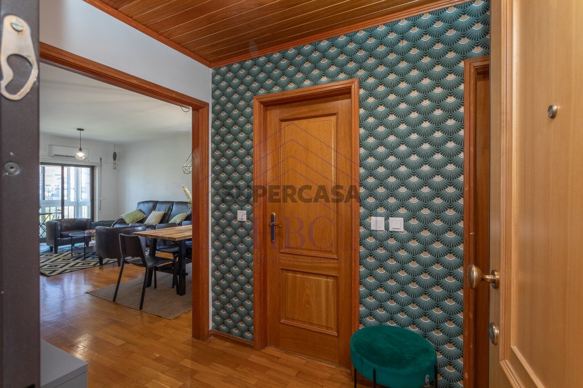 Hall Entrada