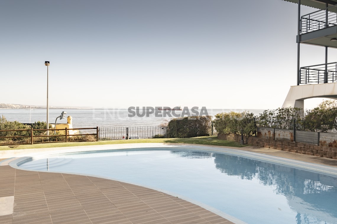 Elegante T2 com Vista Mar