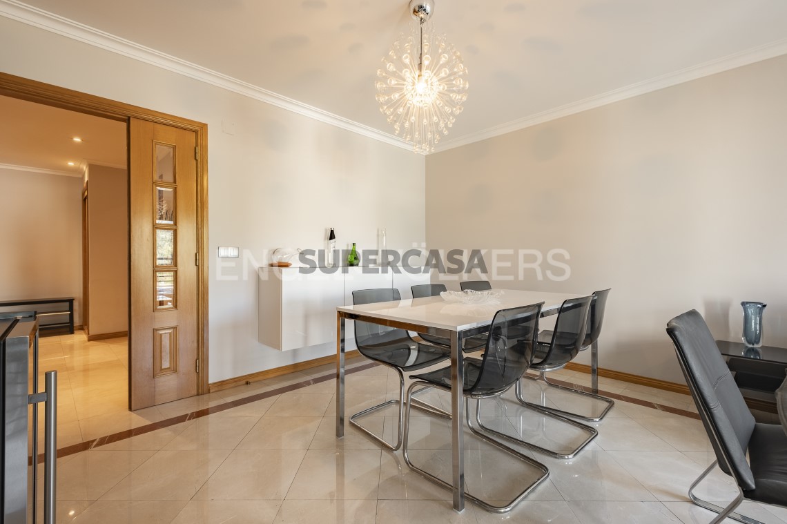 Elegante T2 com Vista Mar