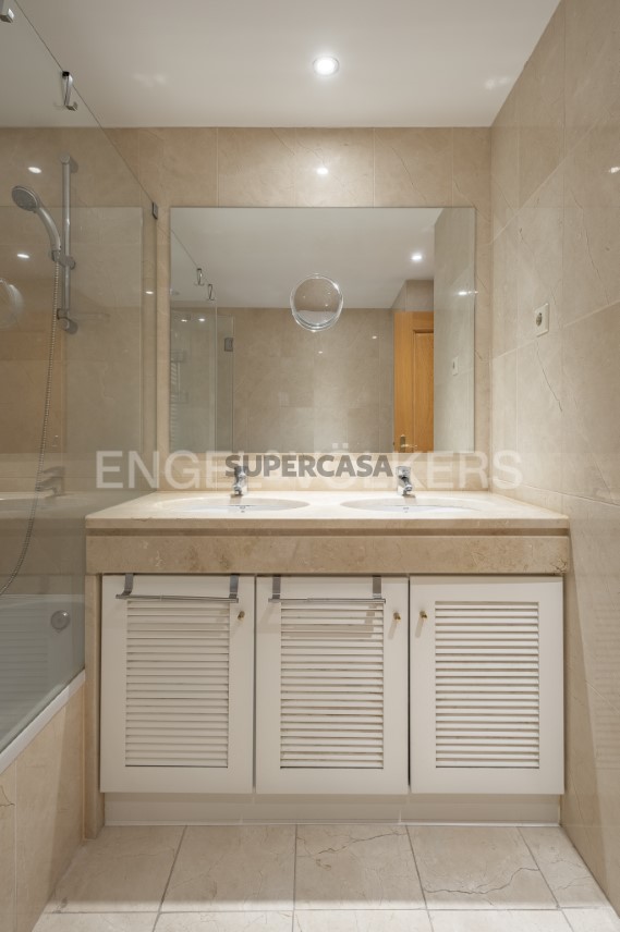 Elegante T2 com Vista Mar