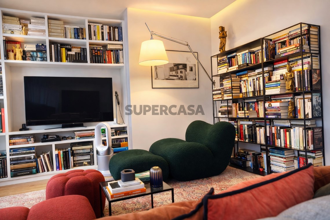 Apartment 2 Zimmer verkaufen auf Rua Sampaio e Pina, 3º boden