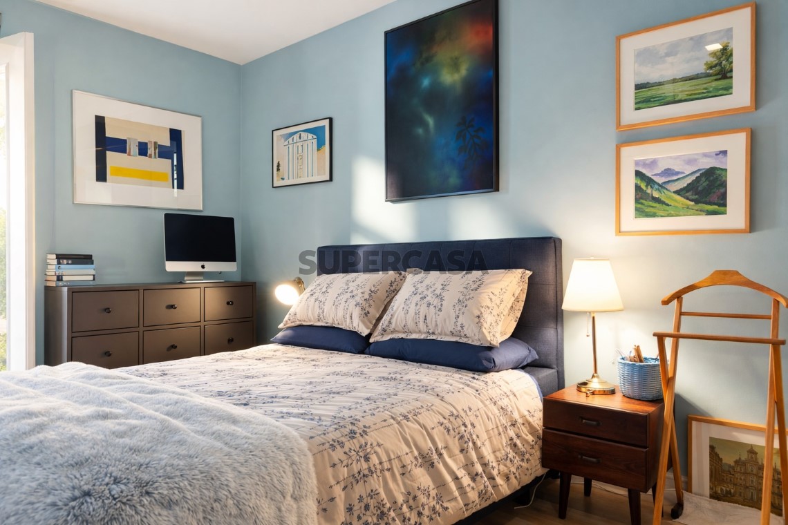 Apartment 2 Zimmer verkaufen auf Rua Sampaio e Pina, 3º boden