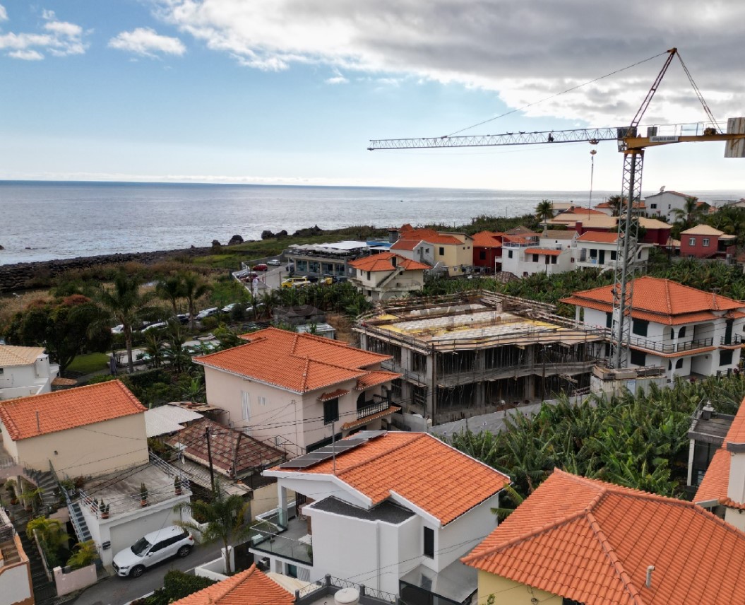 Apartamento à venda em Estrada de Santo Antonio