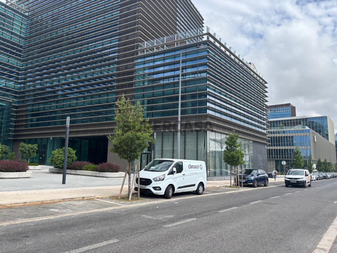 JLL - Edifício Echo - Lojas