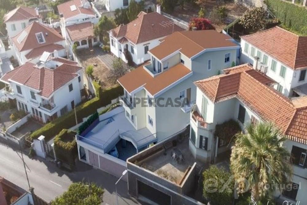 Apartamento T2 à venda em Funchal (Santa Maria Maior)