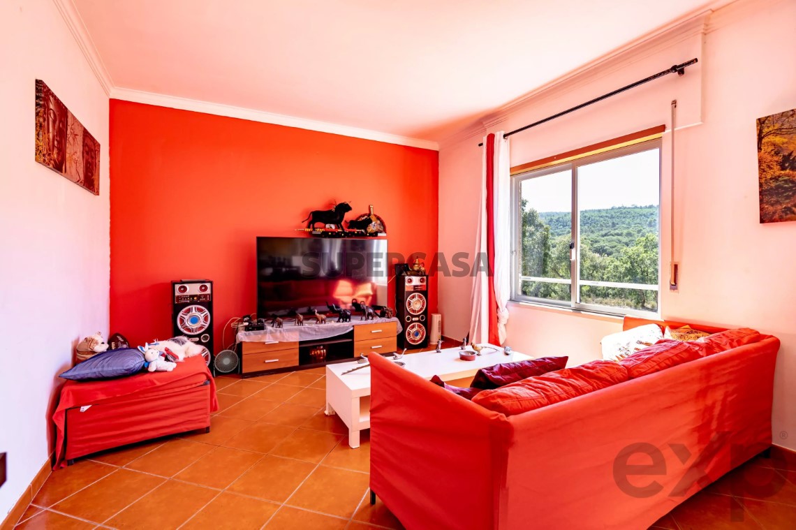 Apartment 2 Zimmer verkaufen auf Ota