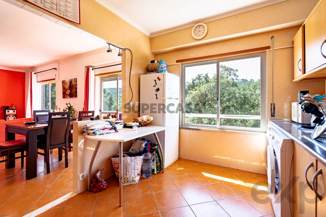 Apartment 2 Zimmer verkaufen auf Ota