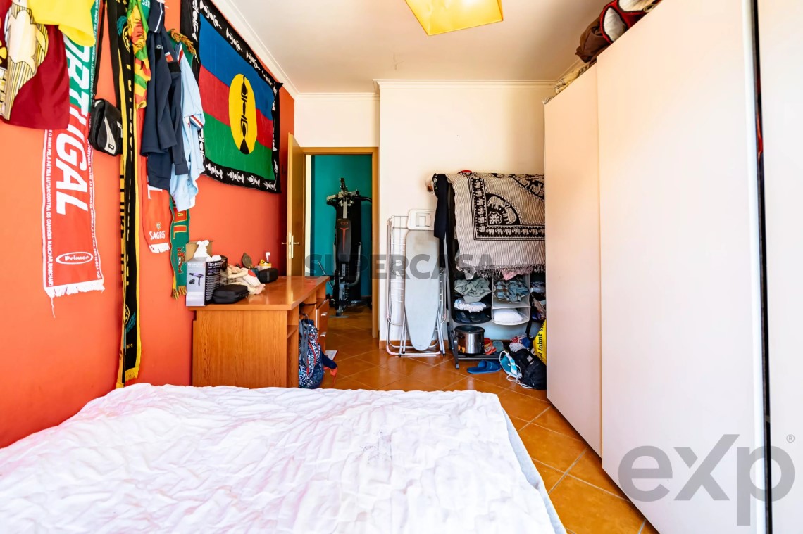 Apartment 2 Zimmer verkaufen auf Ota