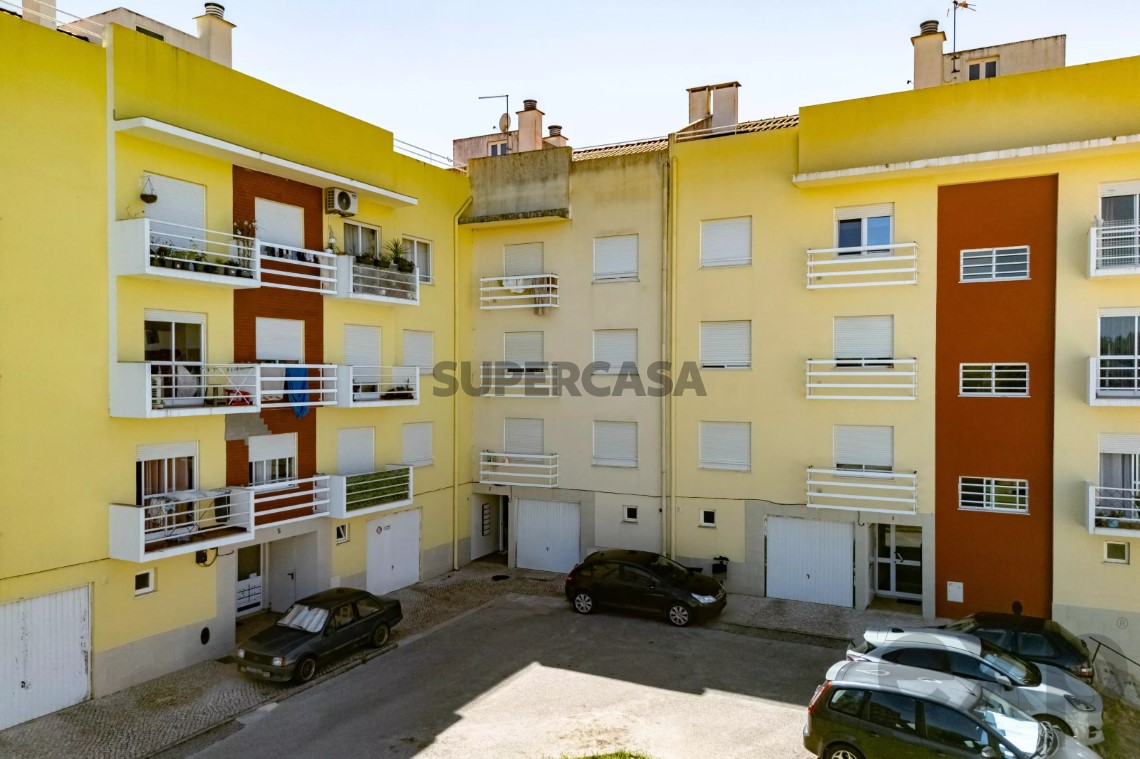 Apartment 2 Zimmer verkaufen auf Ota