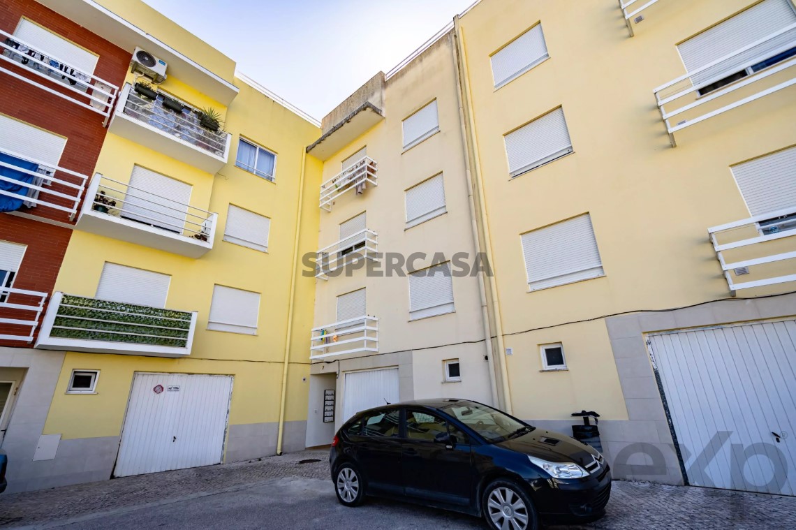 Apartment 2 Zimmer verkaufen auf Ota