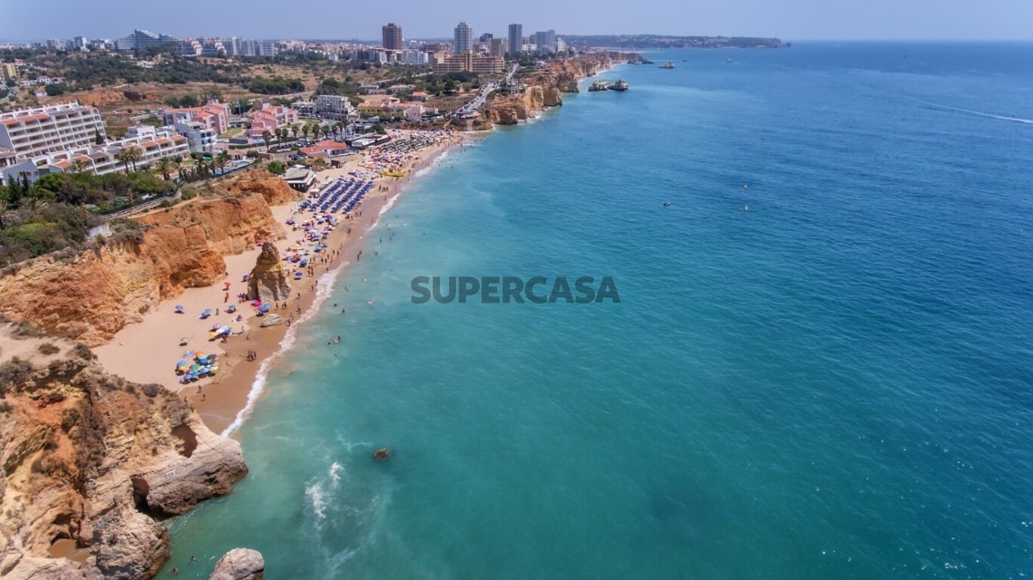 Praia-do-Vau-drone-view