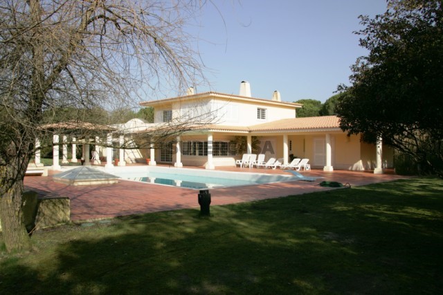 Maison 6 Chambres vendre au Santo Estevão