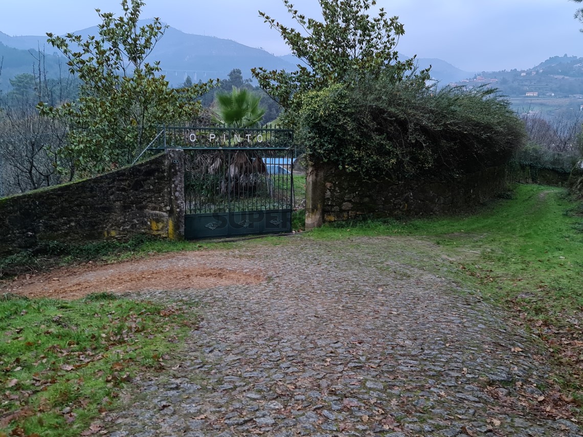 Quinta Agrícola T3 Duplex à venda em Cerva e Limões