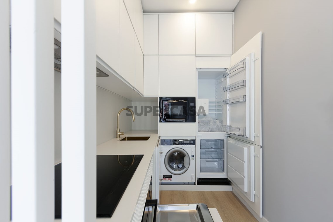 Apartamento à venda na Rua de Campolide