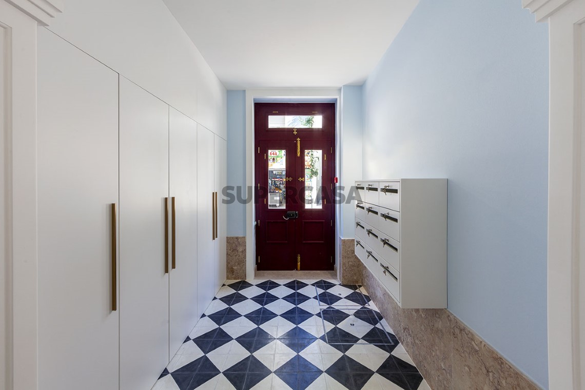 Apartamento à venda na Rua de Campolide