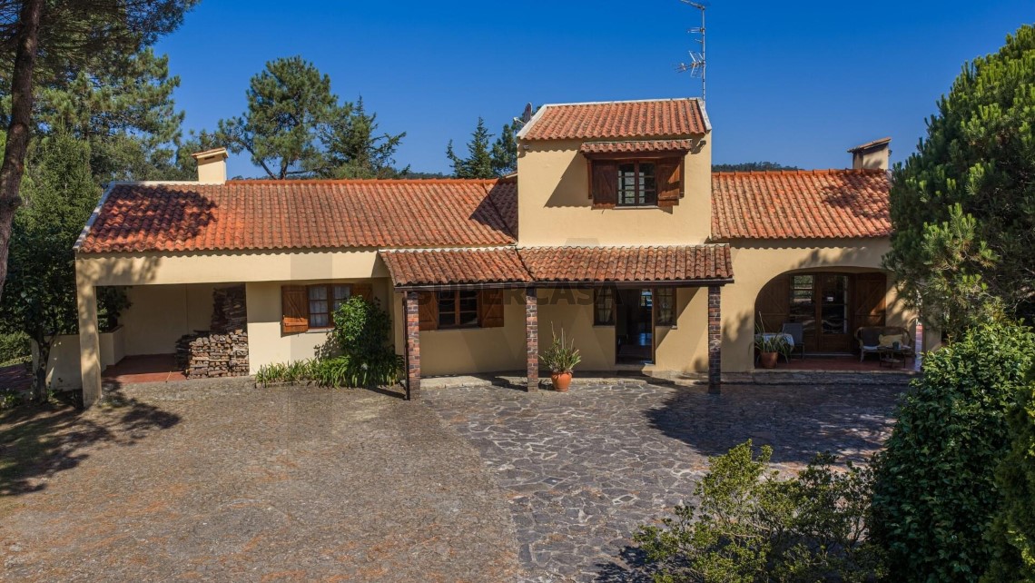 Finca 5 habitaciones en venta en Palmeira de Faro