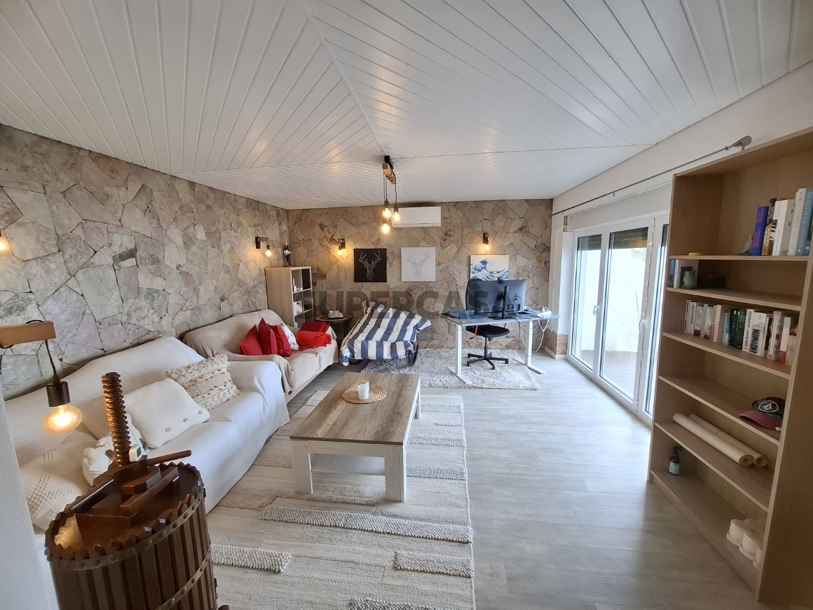 Room 2