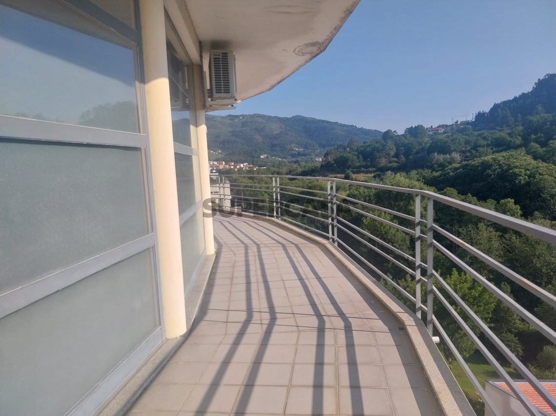 Nova construção à venda na Avenida da Liberdade