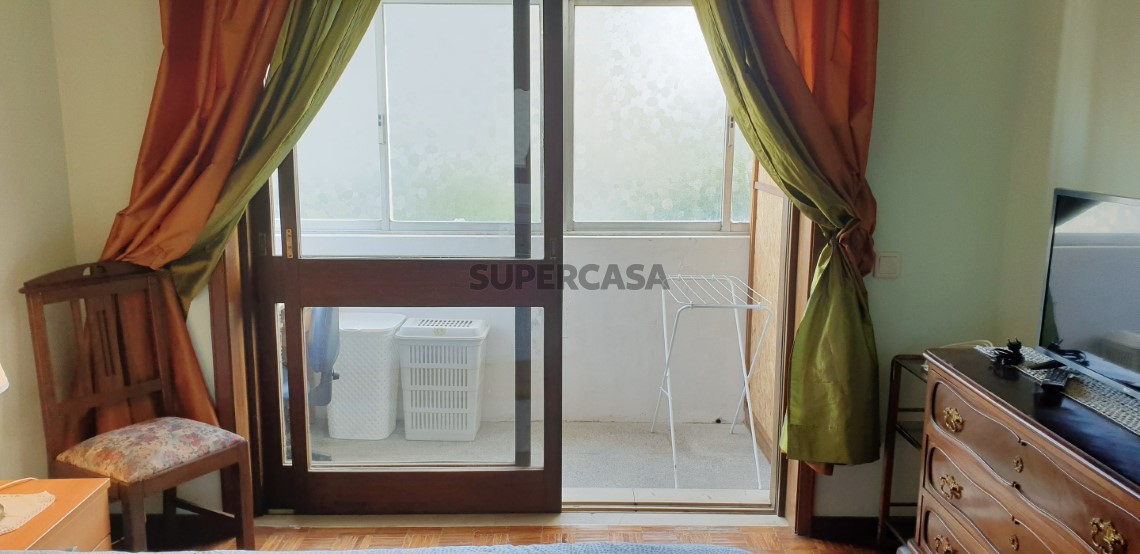 Chambres pour location au Rua da Constituição