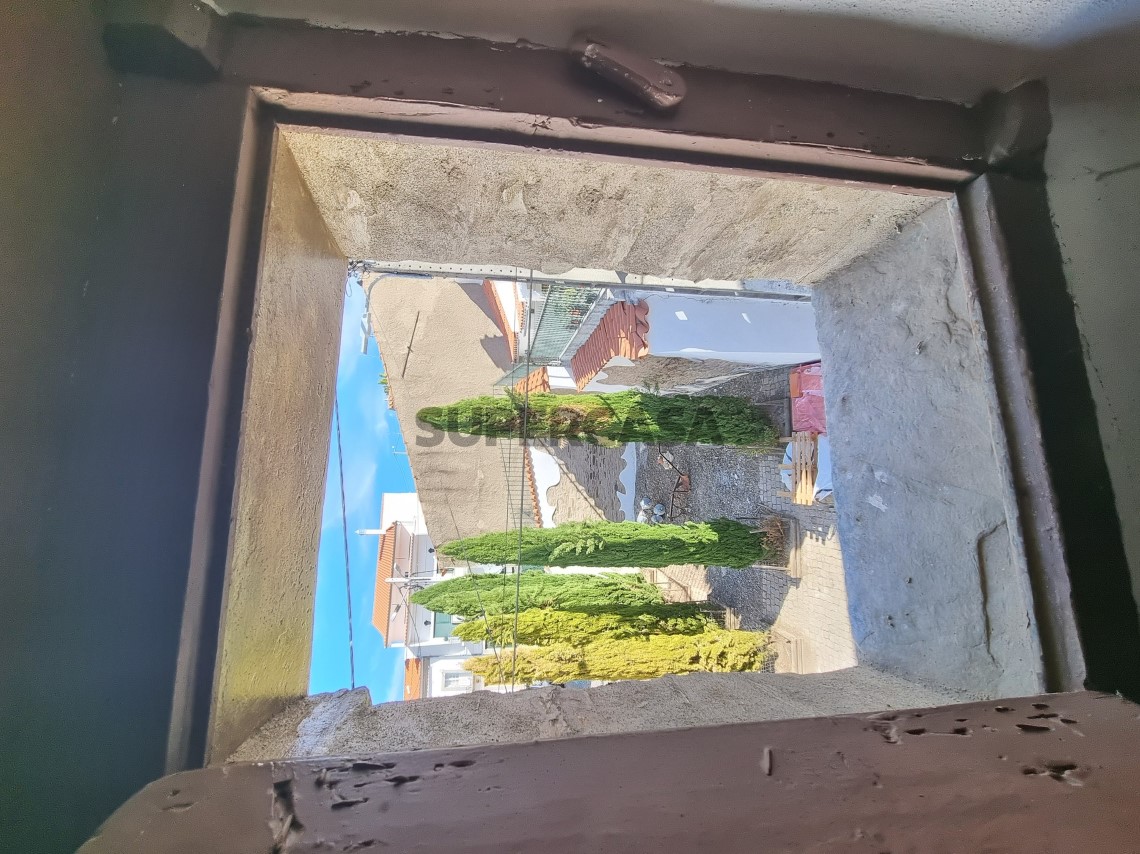 Gebäude verkaufen auf Rosmaninhal