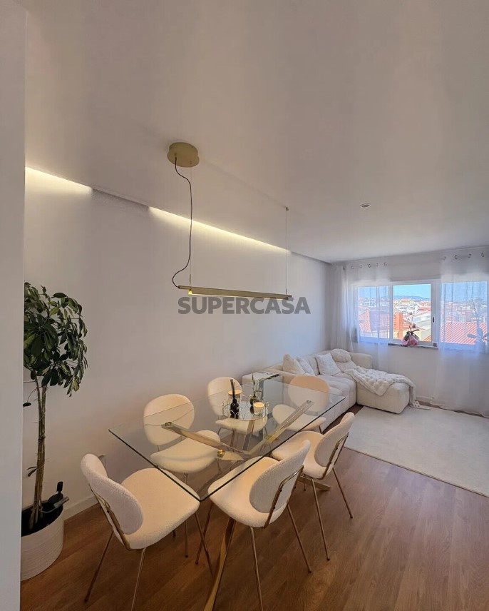 Apartment 2 Zimmer verkaufen auf São Domingos de Rana