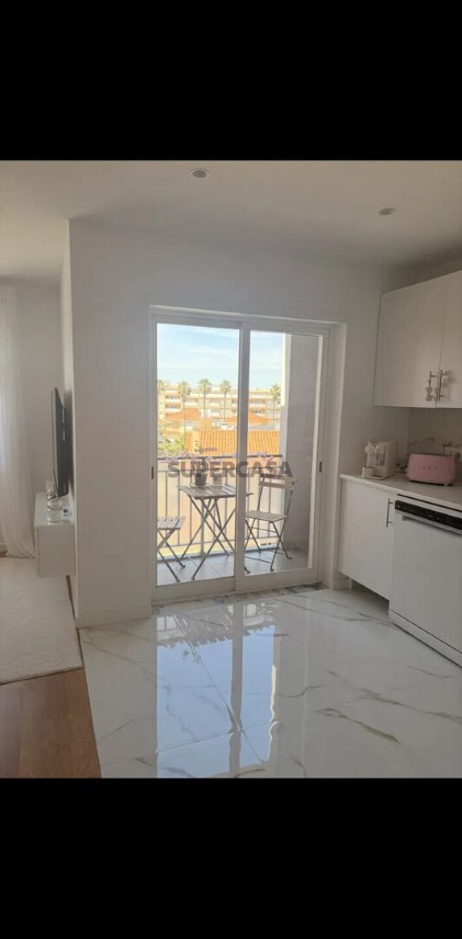 Apartment 2 Zimmer verkaufen auf São Domingos de Rana