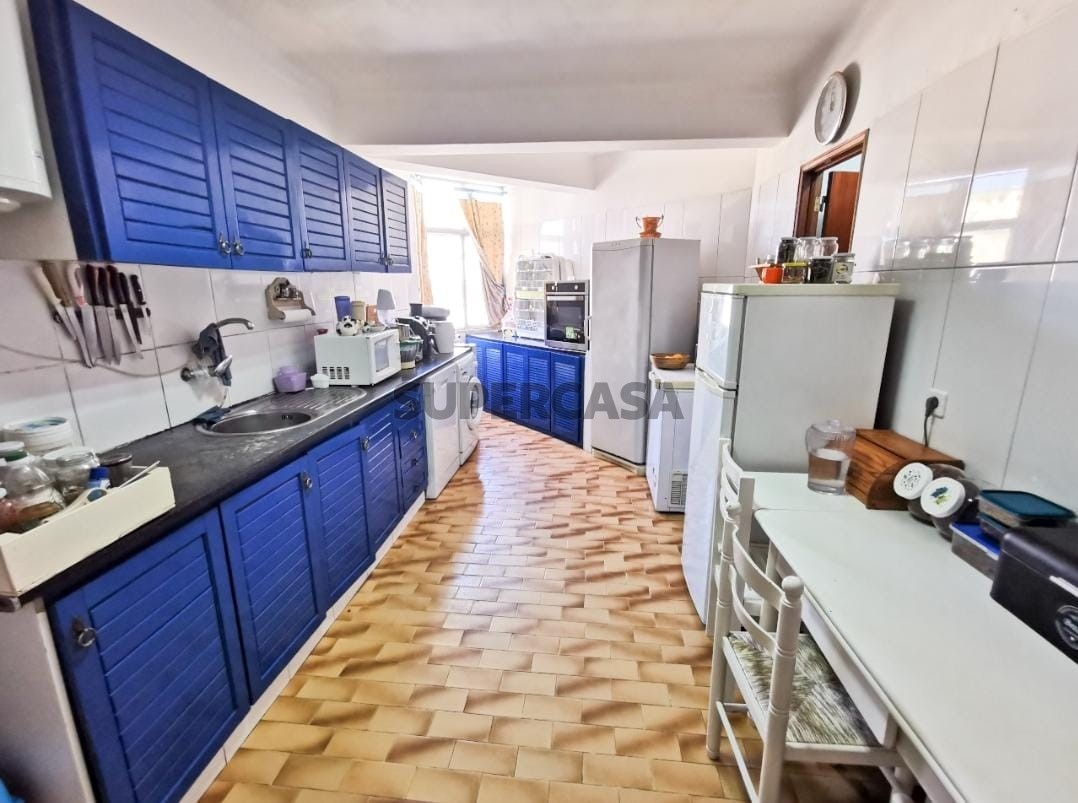 Apartamento T3 à venda na Rua do Brasil