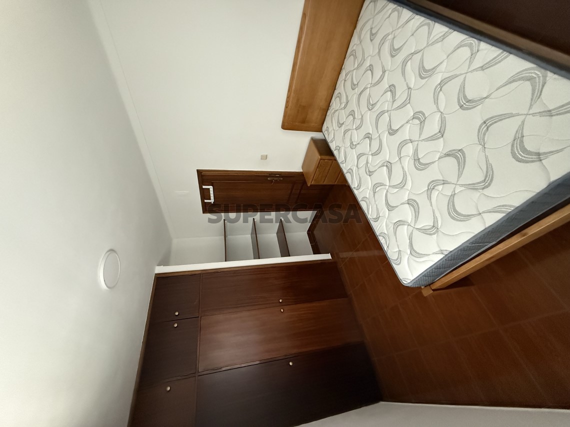 Chambres pour location au Rua Madre Rita de Jesus