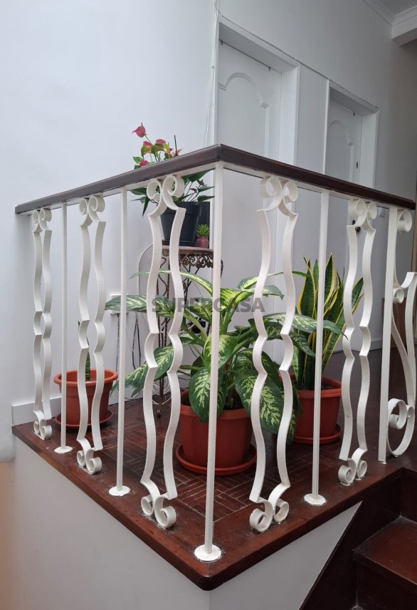 Quarto para arrendamento em São João Baptista