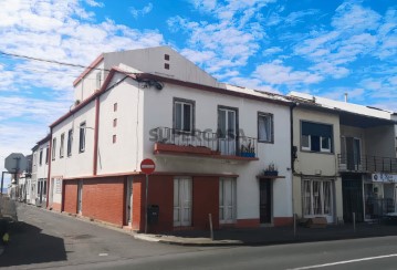 Casas e apartamentos para venda em São Miguel (Ilha) - SUPERCASA