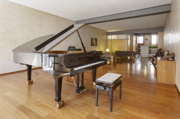 Aulas particulares piano/teclado Arroios • OLX Portugal