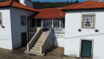 Quintas e casas rústicas T0 em Vilar de Mouros