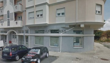 商铺 在 Cantar-Galo e Vila do Carvalho, Covilhã