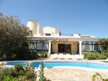 Casa 3 habitaciones en Santa Bárbara de Nexe, Faro
