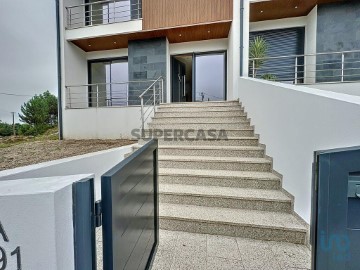 Casas e apartamentos para venda em Caíde de Rei perto de: Estação de  Comboios de Caíde - SUPERCASA