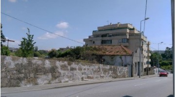 AZU Imobiliária - Ponte da Pedra, Amial - Terreno 13m
