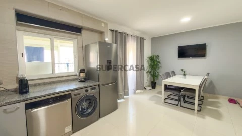 Apartamento T3 na Verderena