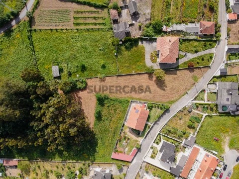 Terreno na Rua das Corguinhas, Gandra e Taião, Valença