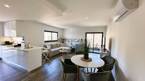 Sala de jantar e estar