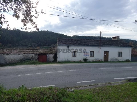 Quinta T4 em Urqueira, Ourém