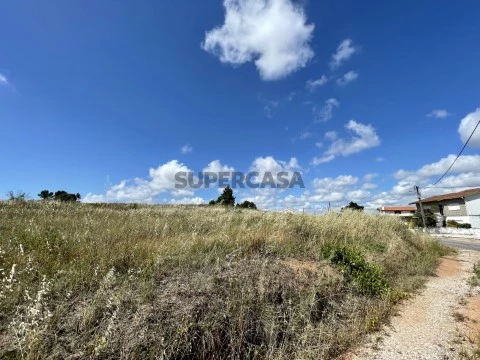 Terreno em Estrada Real, Ramalhal, Torres Vedras