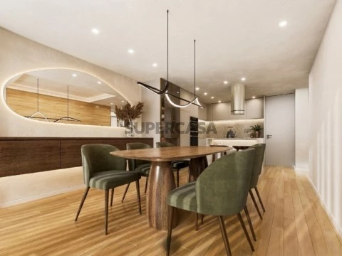 Apartamento T3, totalmente Renovado, em Vila das Aves.